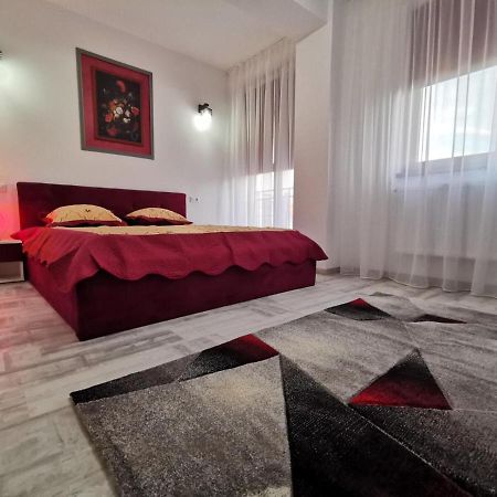 Violet Apartment-Brilliant Apartments Constanţa Eksteriør bilde